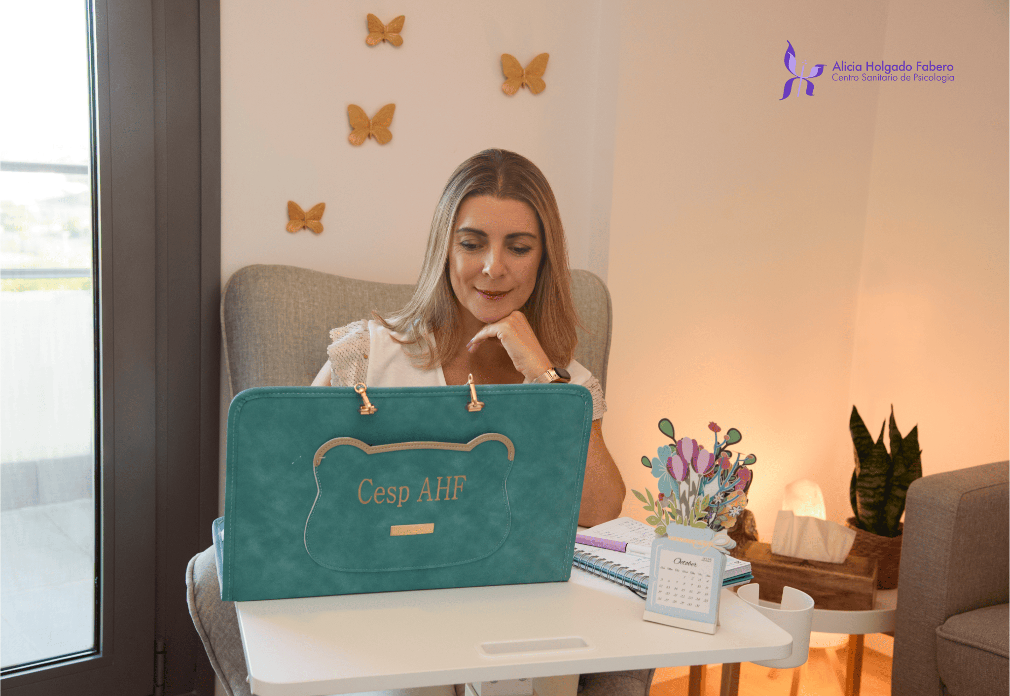 alicia holgado psicologia